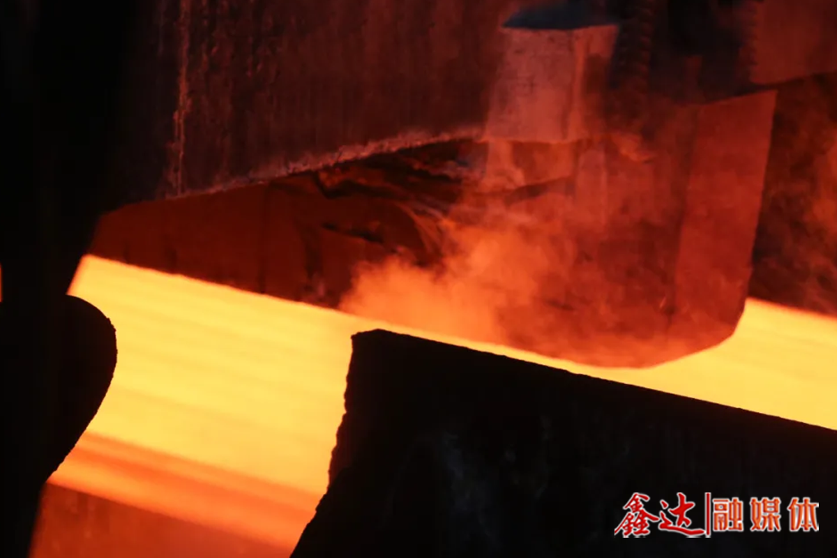 極致降本丨軋鋼總廠高壓水除鱗控制系統(tǒng)改善，推動(dòng)降本增效綠色發(fā)展！